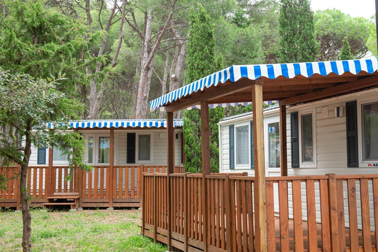 Albatross Mobile Homes On Camping Lacus L' Escala Extérieur photo